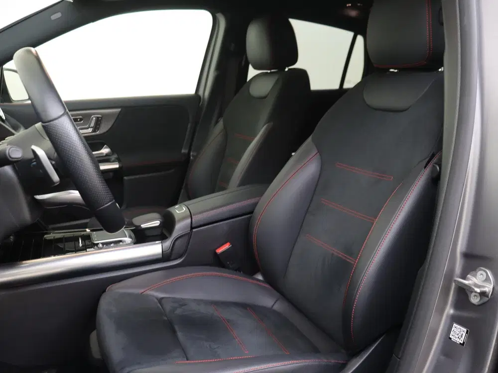 Mercedes-Benz EQA 250 Business Solution AMG 67 kWh uit 2022, foto 14