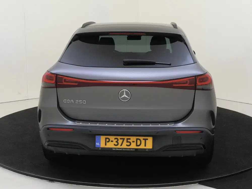Mercedes-Benz EQA 250 Business Solution AMG 67 kWh uit 2022, foto 7