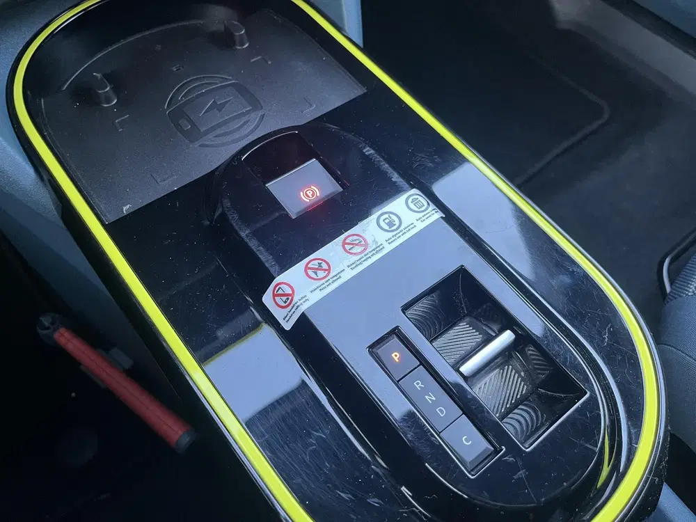 Fiat Grande Panda La Prima 11 kW 44 kWh Navigatie uit 2025, foto 12