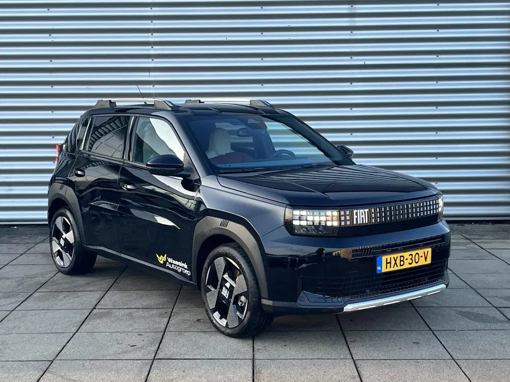 Fiat Grande Panda La Prima 11 kW 44 kWh Navigatie uit 2025, foto 2