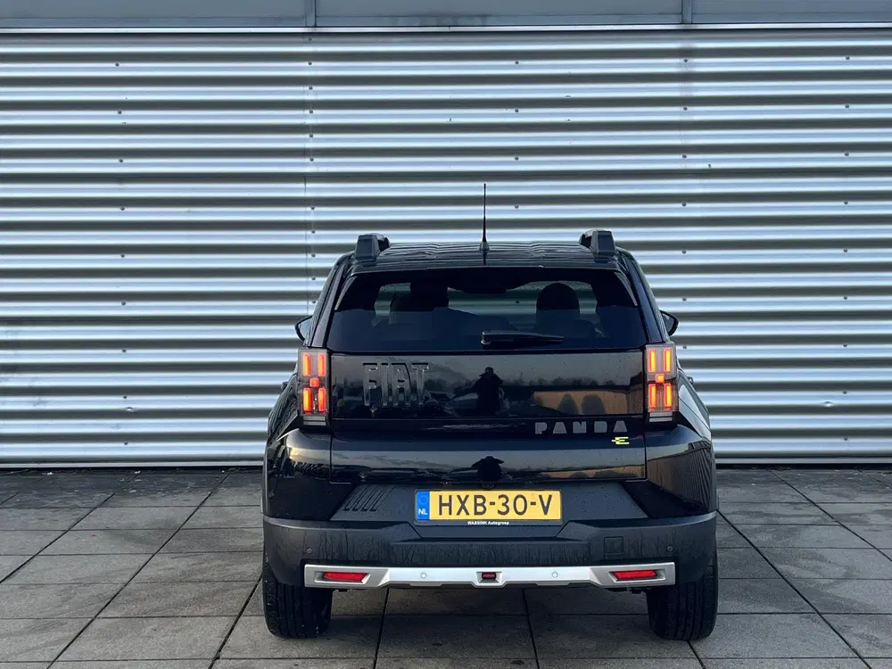 Fiat Grande Panda La Prima 11 kW 44 kWh Navigatie uit 2025, foto 9