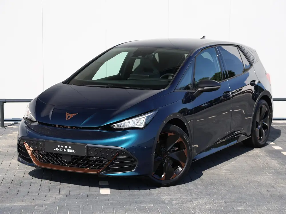 Cupra Born Essential 62 kWh 204pk uit 2024, foto 11