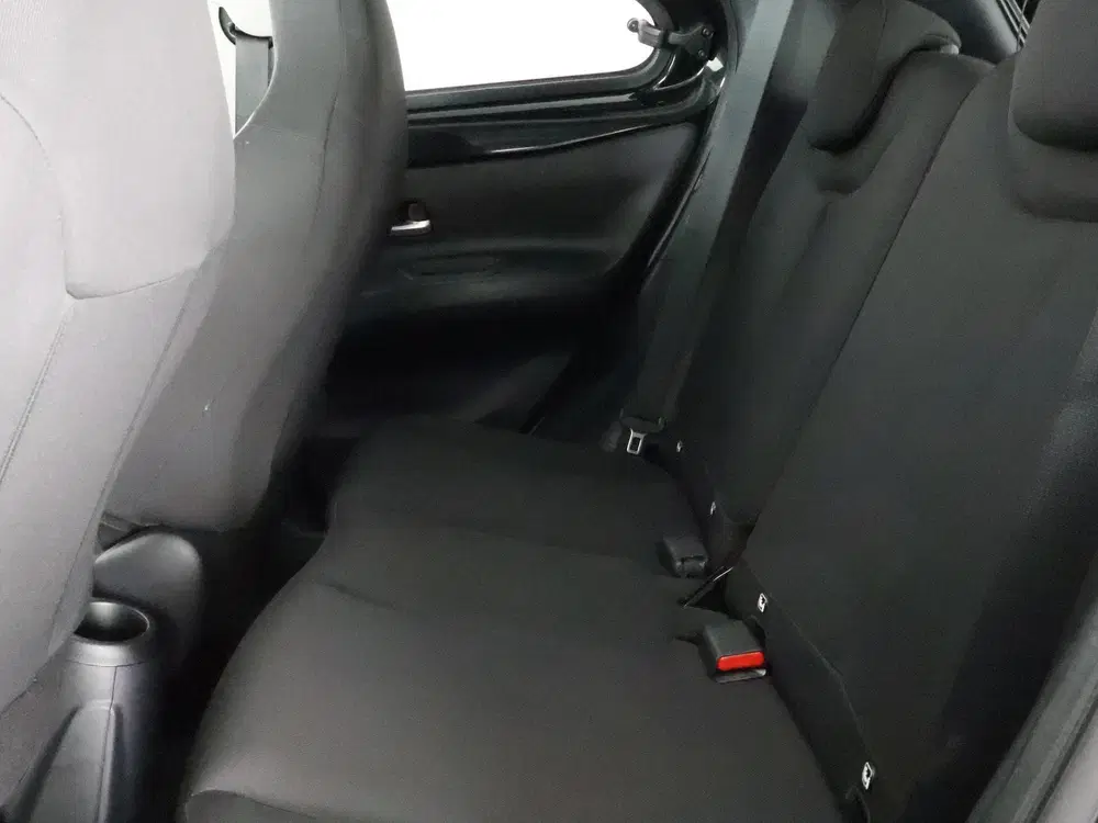 Toyota Aygo X 1.0 VVT-i MT First uit 2022, foto 19