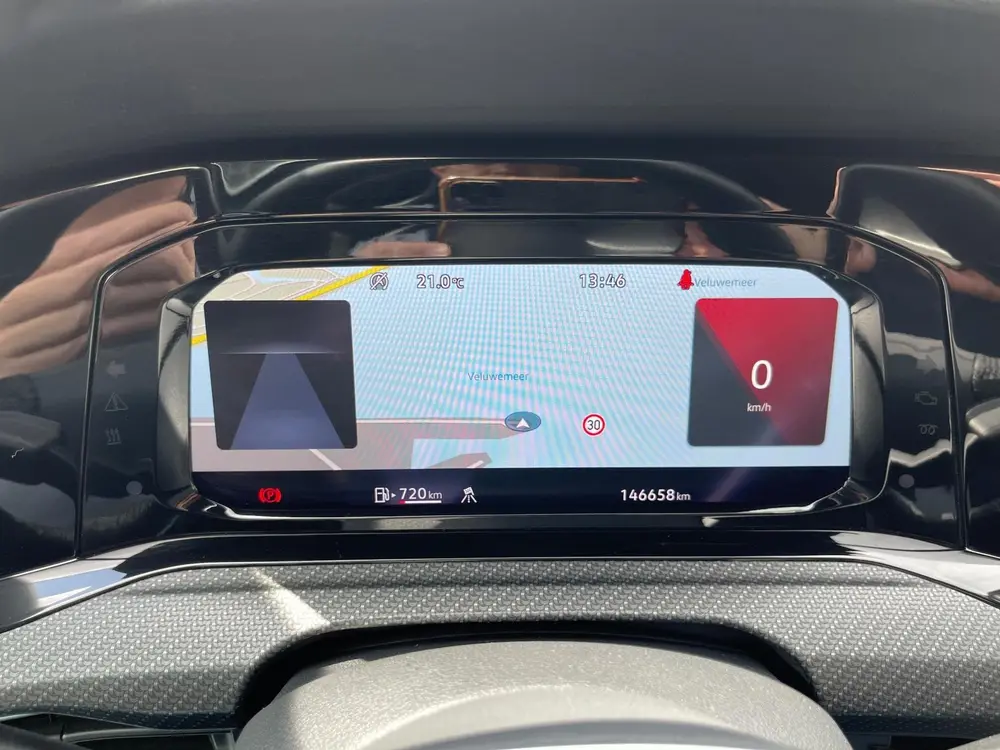 Volkswagen Golf 1.5 TSI R-Line Virtual Camra IQ Light Matrix uit 2021, foto 19