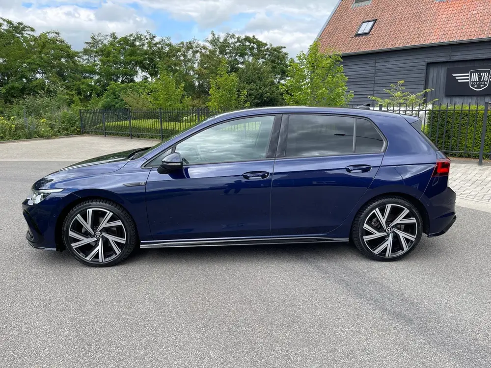 Volkswagen Golf 1.5 TSI R-Line Virtual Camra IQ Light Matrix uit 2021, foto 2