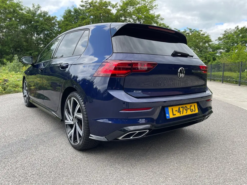 Volkswagen Golf 1.5 TSI R-Line Virtual Camra IQ Light Matrix uit 2021, foto 6