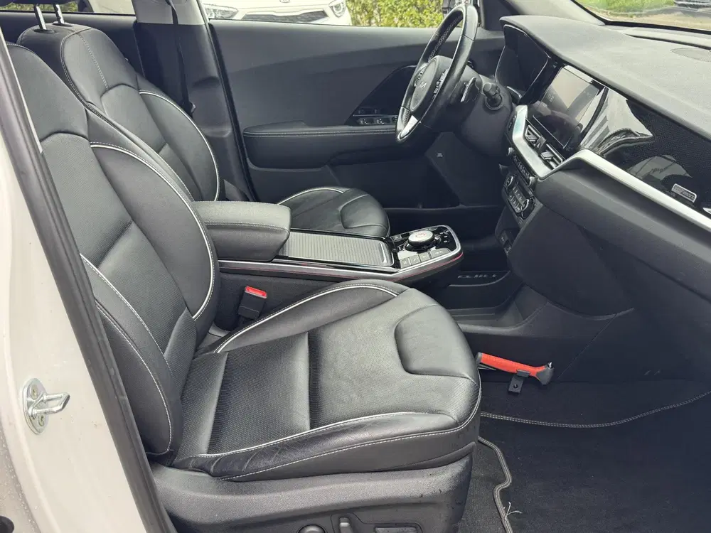 Kia Niro ExecutiveLine 64 kWh uit 2022, foto 10