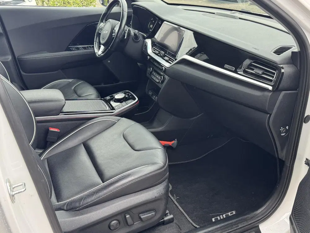 Kia Niro ExecutiveLine 64 kWh uit 2022, foto 9