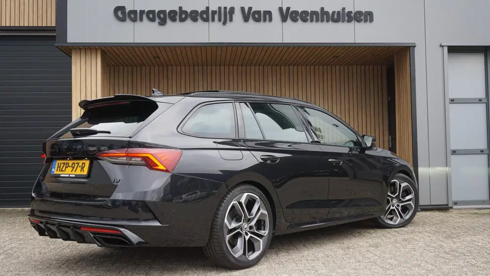 Skoda Octavia 1.4 TSI 245pk RS iV PHEV Pano.Dak HUD Ca uit 2021, foto 6
