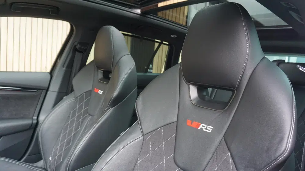 Skoda Octavia 1.4 TSI 245pk RS iV PHEV Pano.Dak HUD Ca uit 2021, foto 9