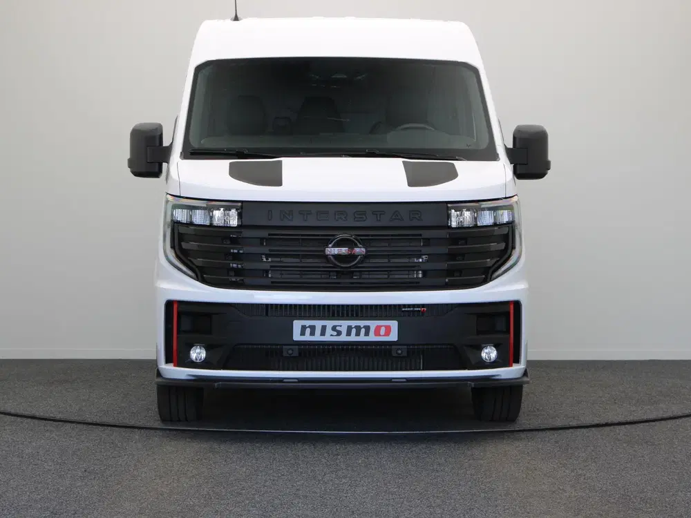 Nissan Interstar Nismo + uit 2026, foto 15