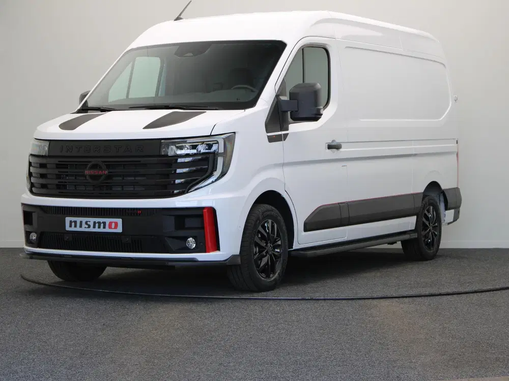 Nissan Interstar Nismo + uit 2026, foto 19
