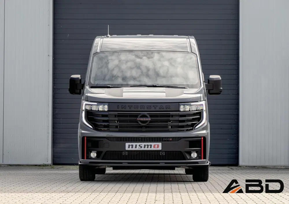 Nissan Interstar Nismo + uit 2026, foto 4