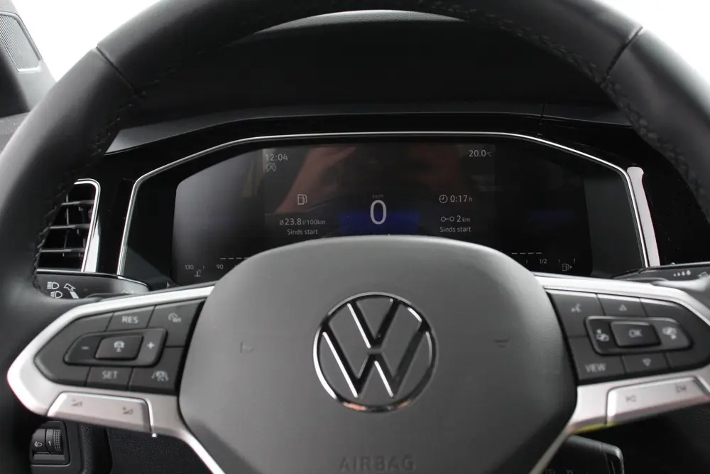 Volkswagen Polo 1.0 TSI DSG R-Line Panorama dak Navigatie Ap uit 2024, foto 17