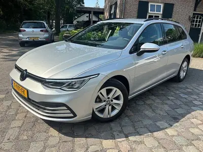 Volkswagen Golf Variant 1.0 TSI Life,nav,ecc,sfeer,lmv uit 2023