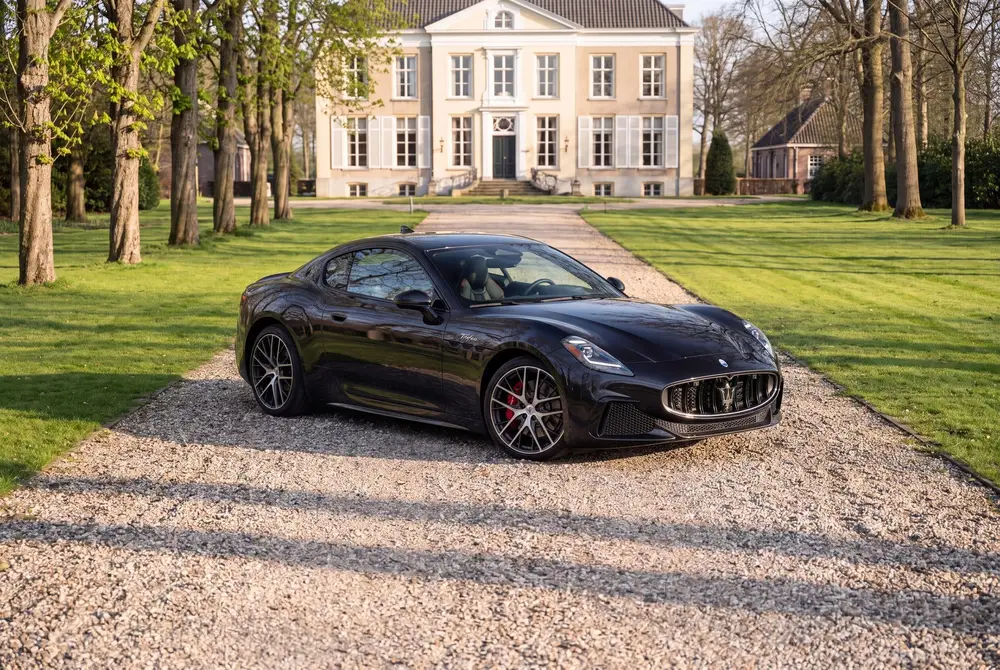 Maserati GranTurismo V6 AWD Trofeo (bj 2024, automaat) uit 2024, foto 9