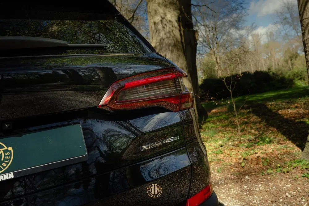 BMW X5 xDrive45e uit 2023, foto 9