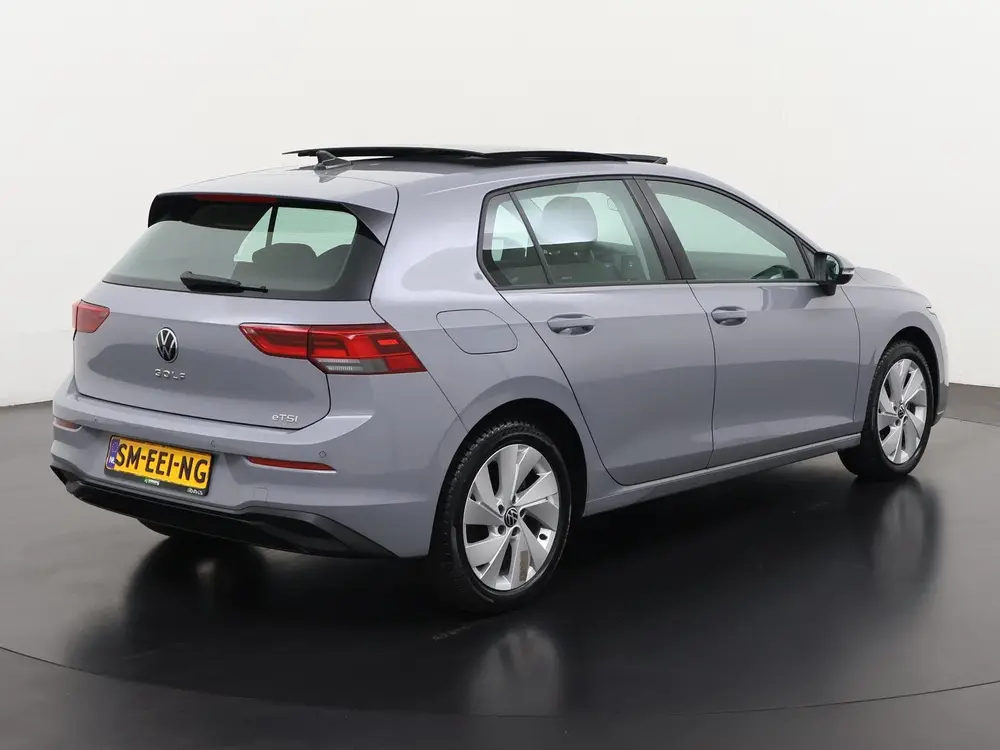 Volkswagen Golf 1.5 eTSI Life DSG | Schuifdak | Camera | Zon uit 2023, foto 5
