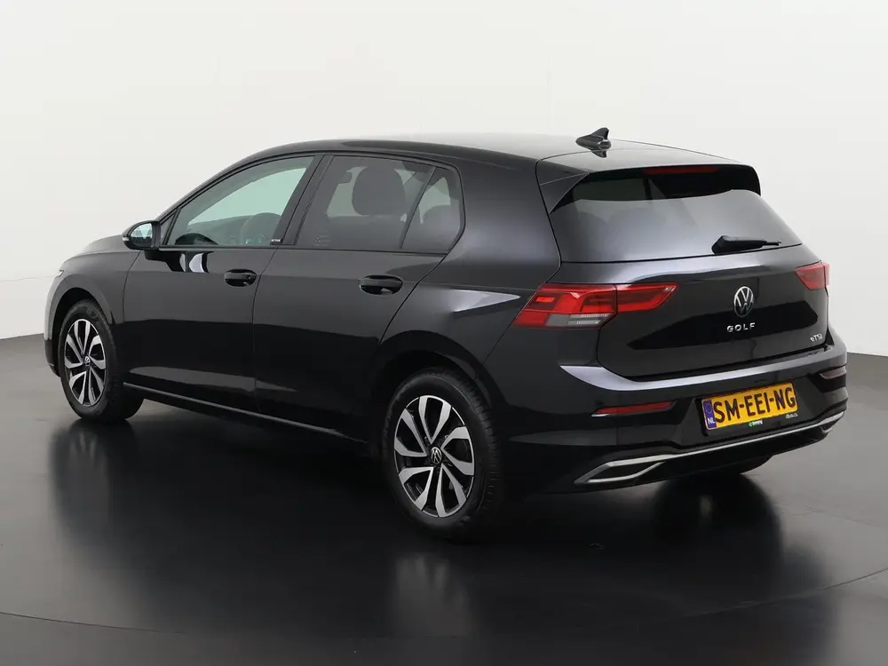 Volkswagen Golf 1.0 eTSI Active DSG | Camera | Stoel & Stuur uit 2023, foto 7