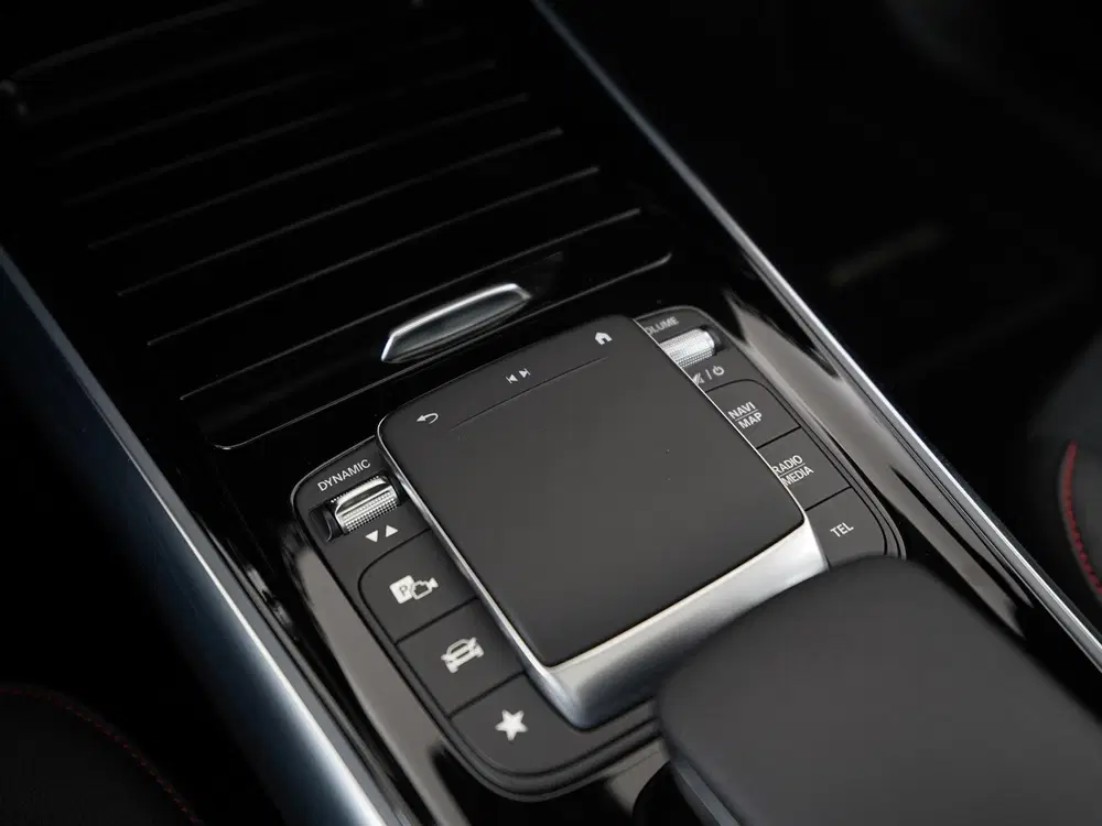 Mercedes-Benz EQA 250 AMG Line 67kWh uit 2022, foto 11