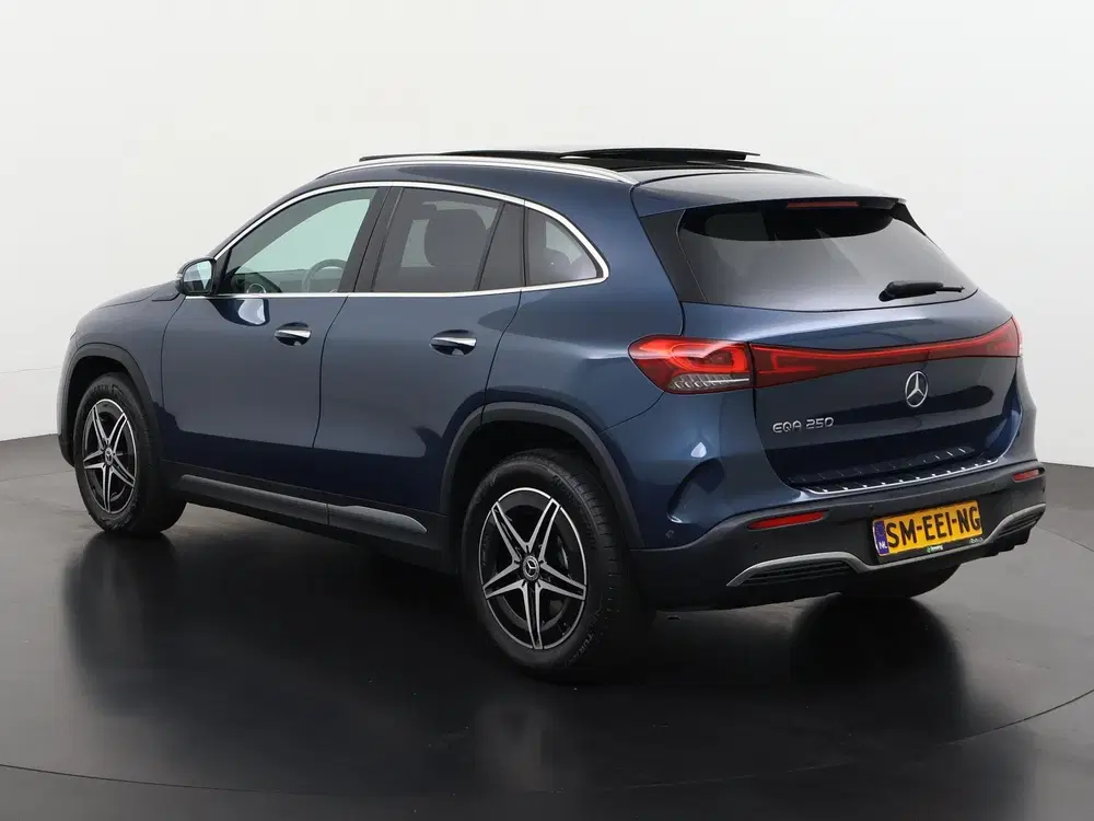 Mercedes-Benz EQA 250 AMG Line 67kWh uit 2022, foto 7