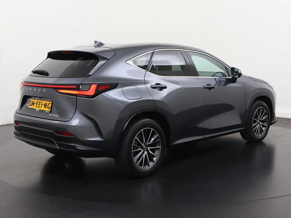 Lexus NX 450h+ AWD Executive Line | Schuifdak | 360 Camera | uit 2023, foto 4