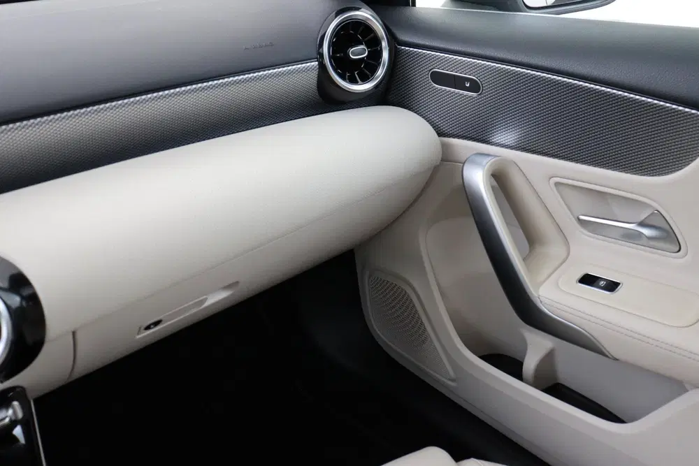 Mercedes-Benz A-Klasse 200 -PANO.DAK uit 2019, foto 20