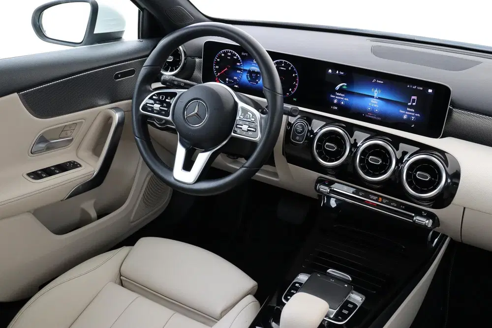 Mercedes-Benz A-Klasse 200 -PANO.DAK uit 2019, foto 6
