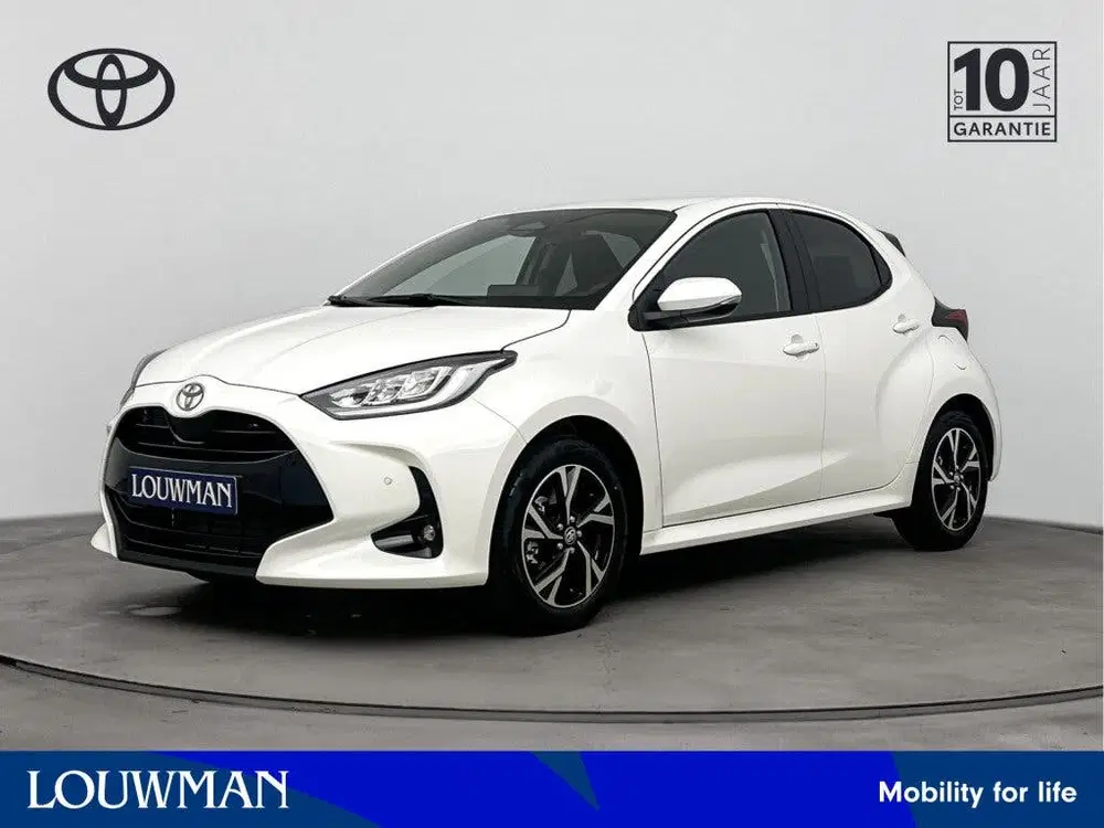 Toyota Yaris 1.5 Hybrid 115 Dynamic Comfort Pack Pure W uit 2026