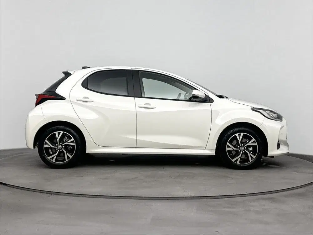 Toyota Yaris 1.5 Hybrid 115 Dynamic Comfort Pack Pure W uit 2026, foto 12