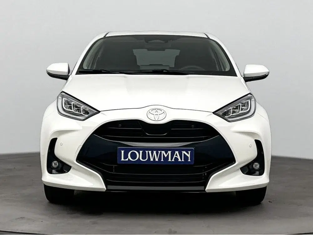 Toyota Yaris 1.5 Hybrid 115 Dynamic Comfort Pack Pure W uit 2026, foto 2