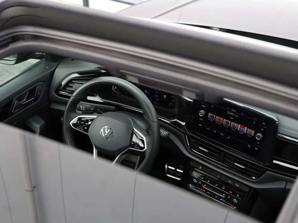 Volkswagen T-Roc 1.5 TSI R-Line Business 150pk DSG | Black S uit 2023, foto 20