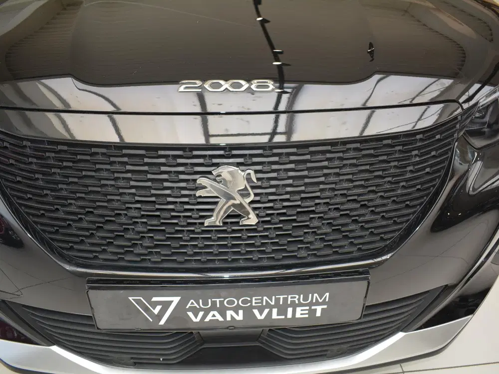 Peugeot 2008 EV GT 50 kWh uit 2023, foto 16