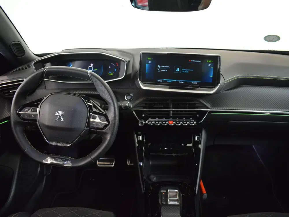 Peugeot 2008 EV GT 50 kWh uit 2023, foto 4