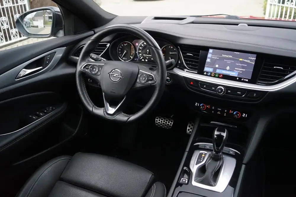 Opel Insignia 2.0 Turbo Ultimate Autom Leder Spo uit 2020, foto 3