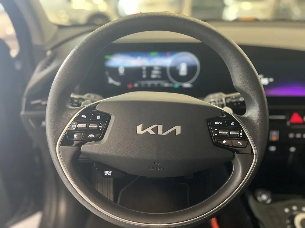 Kia Niro Light Edition 64.8 kWh uit 2024, foto 4