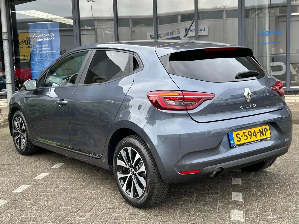 Renault Clio uit 2020, foto 15
