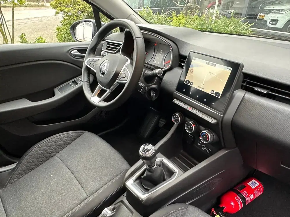 Renault Clio uit 2020, foto 7