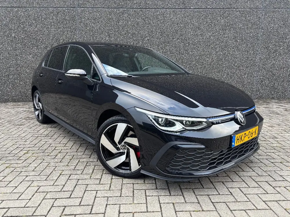 Volkswagen Golf 1.4 GTE Ehybrid 245pk DSG 2022 Zwart uit 2022, foto 6