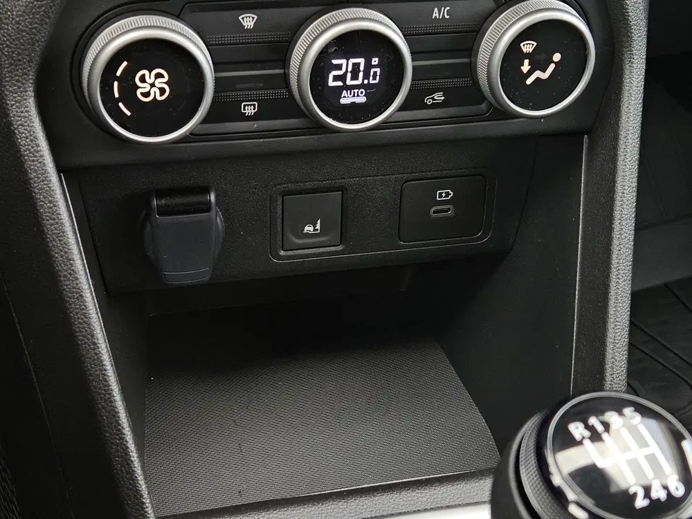 Dacia Sandero TCe 110 Extreme uit 2025, foto 17