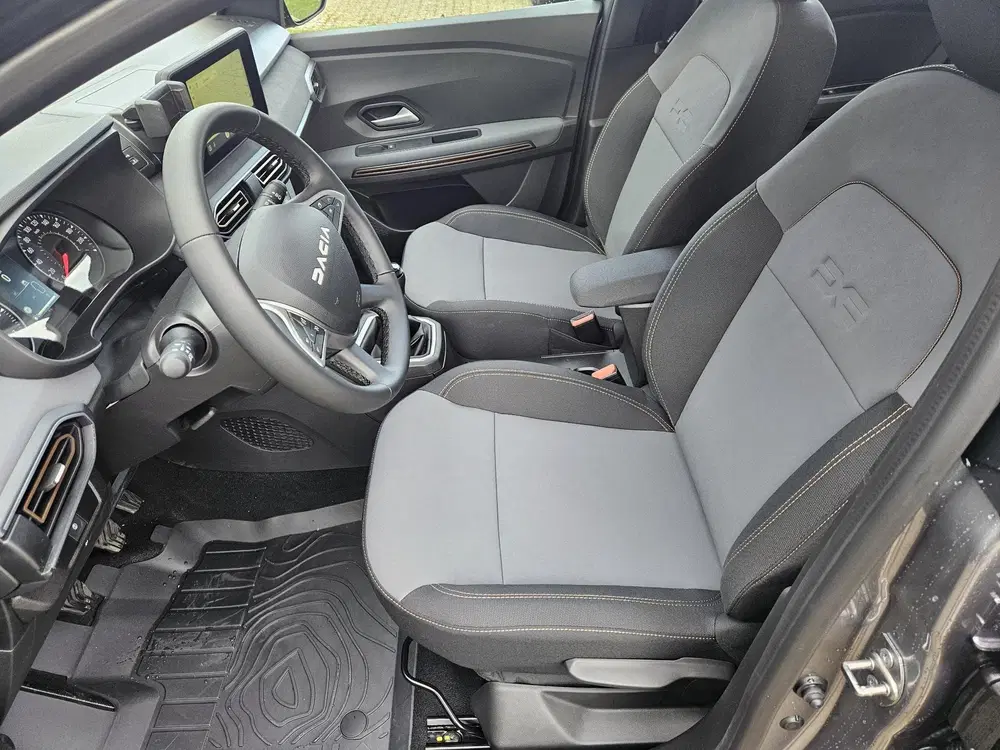 Dacia Sandero TCe 110 Extreme uit 2025, foto 8
