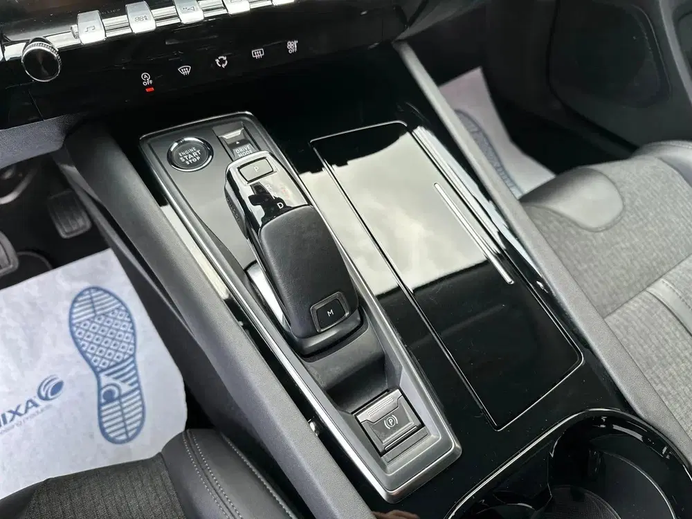 Peugeot 508 1.2 PureTech Allure Pack Business uit 2022, foto 8