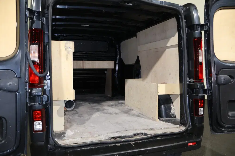 Renault Trafic 2.0 dCi 150pk L2 H1 Work Edition Automaat uit 2023, foto 13