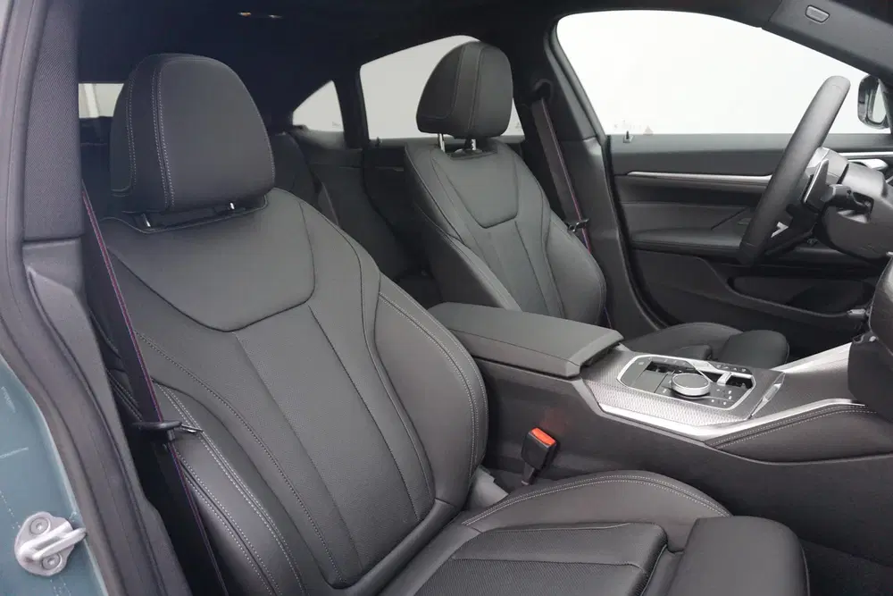 BMW 4-serie Gran Coupé 420i uit 2025, foto 8