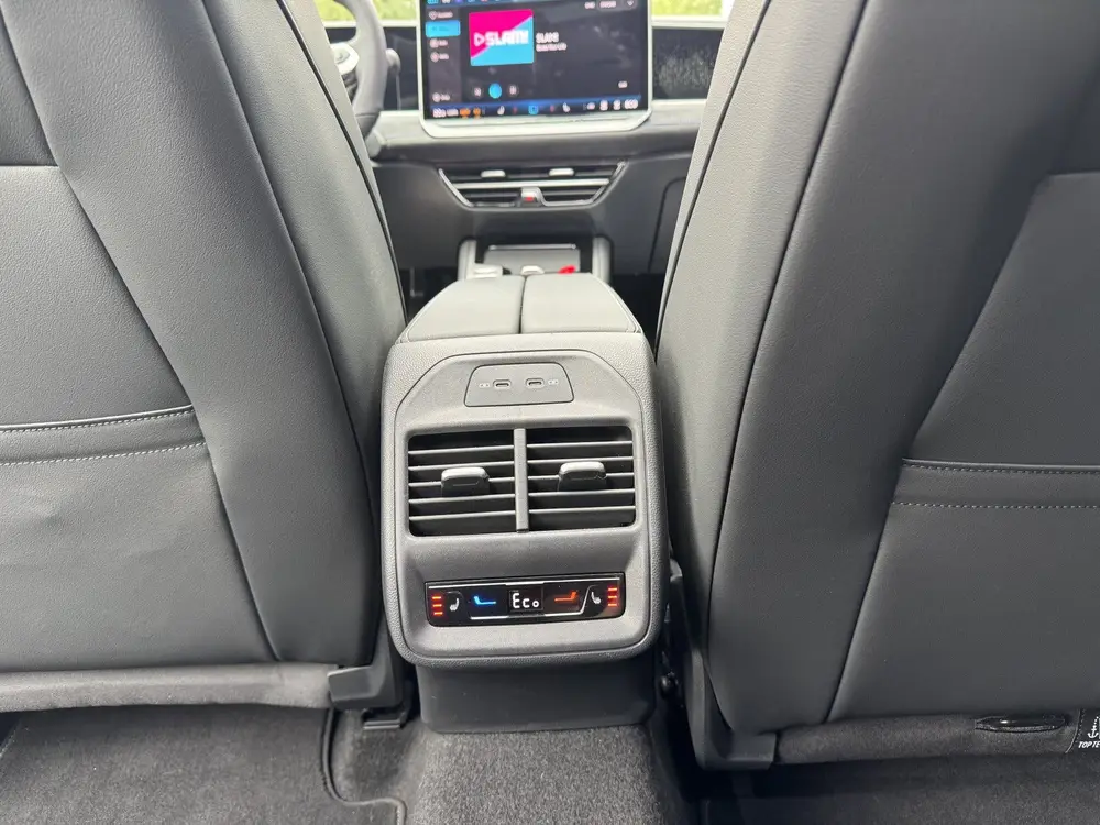 Volkswagen Passat Variant 1.5 eHybrid R-Line Edition 272pk | uit 2025, foto 20
