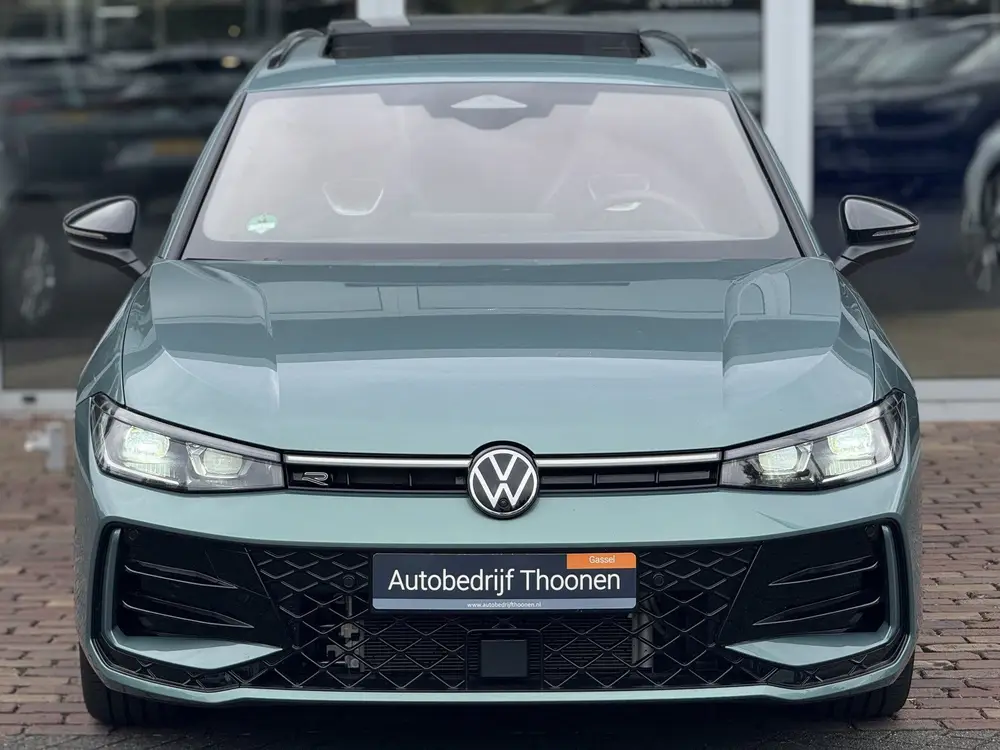 Volkswagen Passat Variant 1.5 eHybrid R-Line Edition 272pk | uit 2025, foto 4