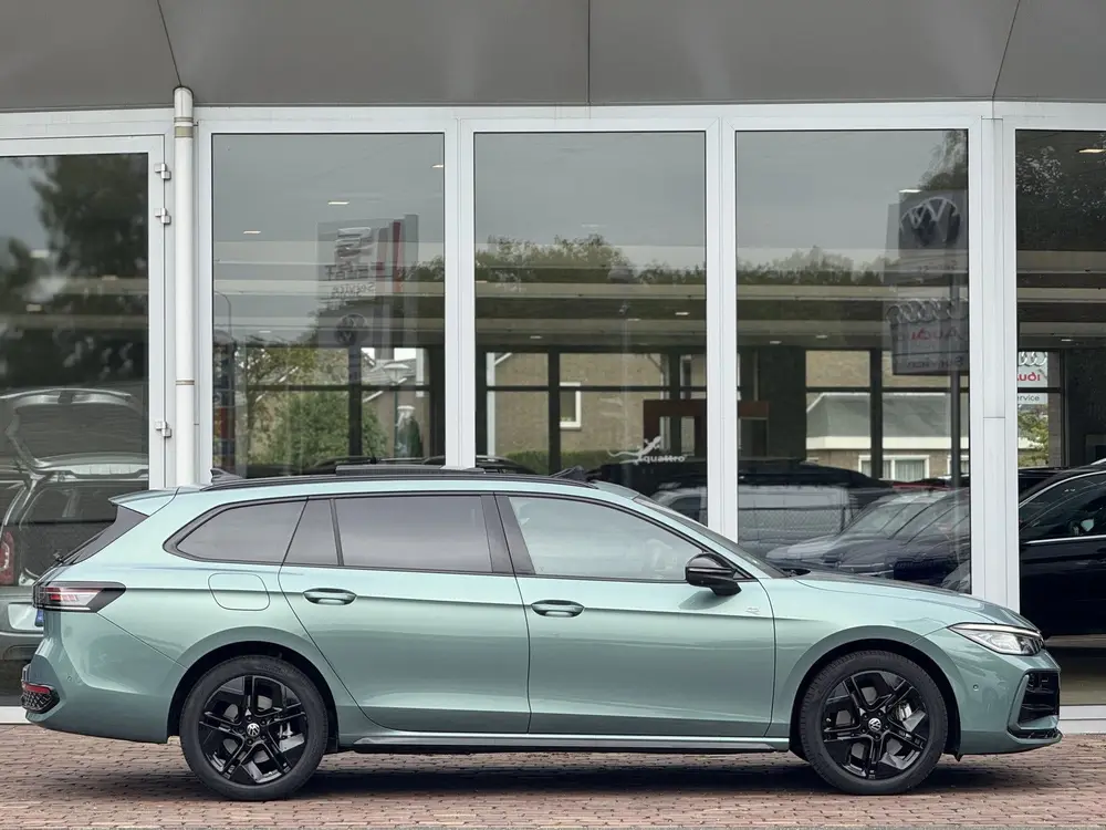 Volkswagen Passat Variant 1.5 eHybrid R-Line Edition 272pk | uit 2025, foto 8