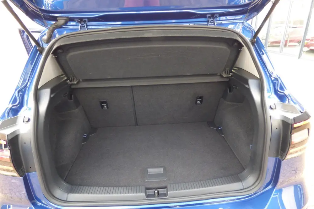 Volkswagen T-Cross 1.0 TSI Life uit 2021, foto 10