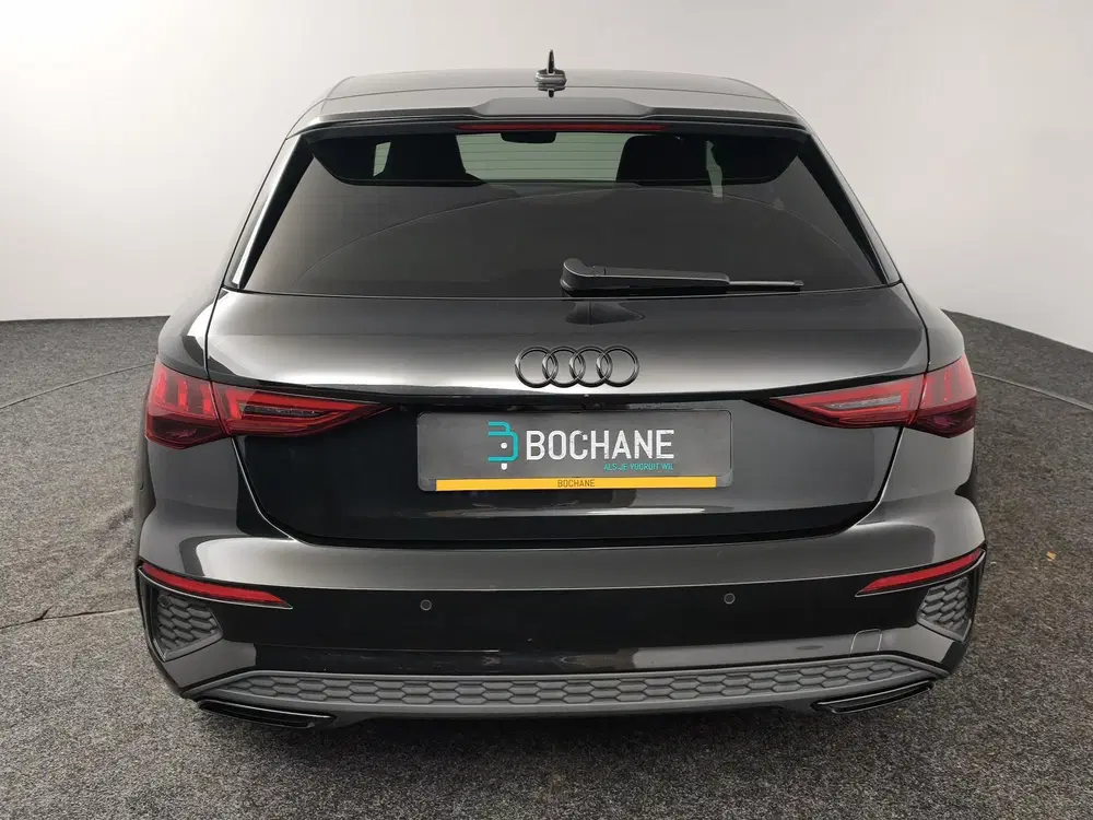 Audi A3 45 TFSI e S edition Competition uit 2024, foto 19