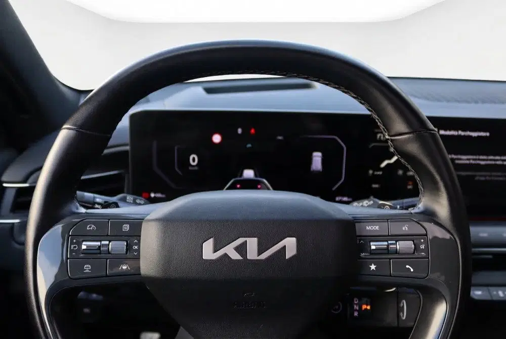 Kia EV9 99 uit 2024, foto 17